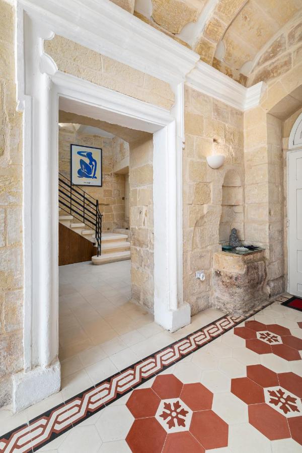 Traditional & Modern Maltese Townhouse - Rooftop Terrace And Sea Views, Close To Birgu Waterfront Cospicua Esterno foto