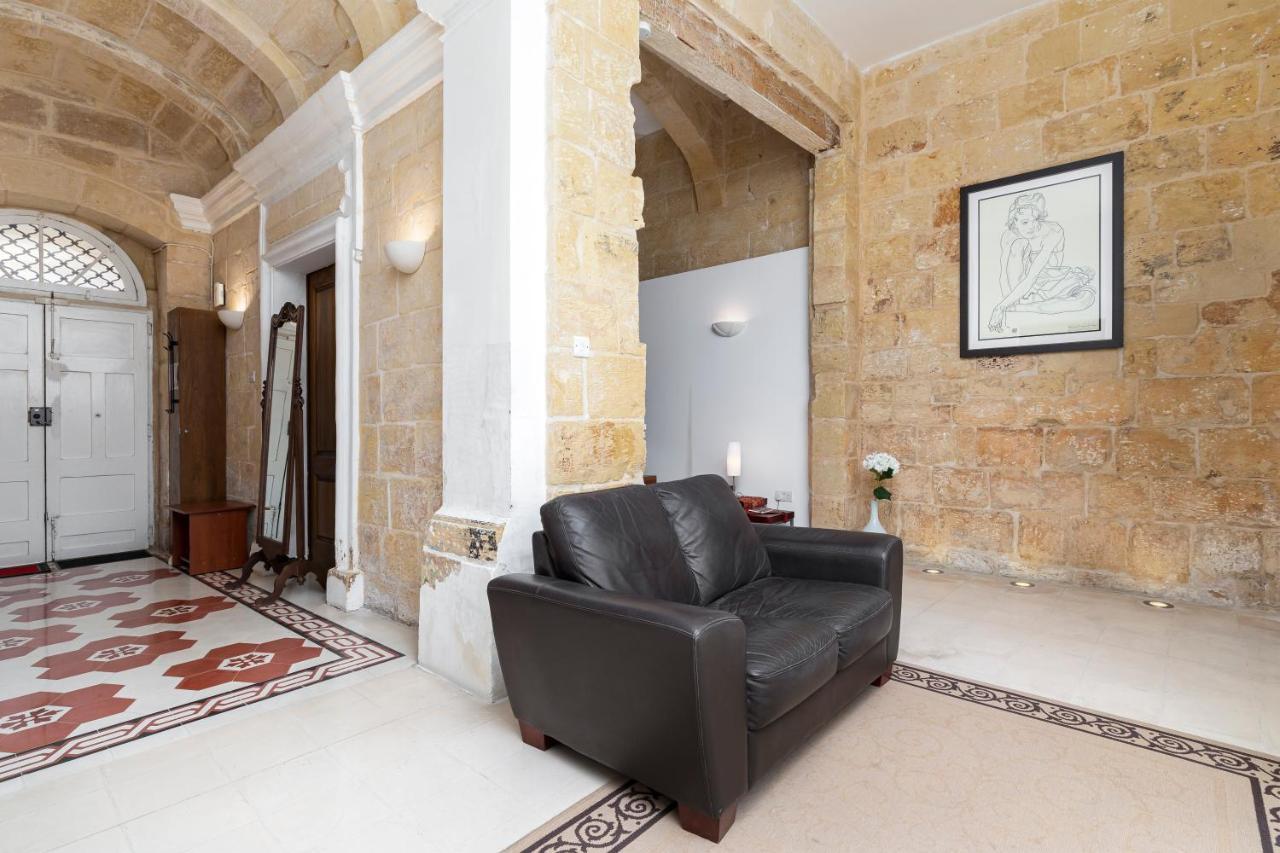 Traditional & Modern Maltese Townhouse - Rooftop Terrace And Sea Views, Close To Birgu Waterfront Cospicua Esterno foto
