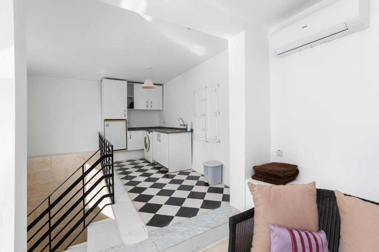 Traditional & Modern Maltese Townhouse - Rooftop Terrace And Sea Views, Close To Birgu Waterfront Cospicua Esterno foto
