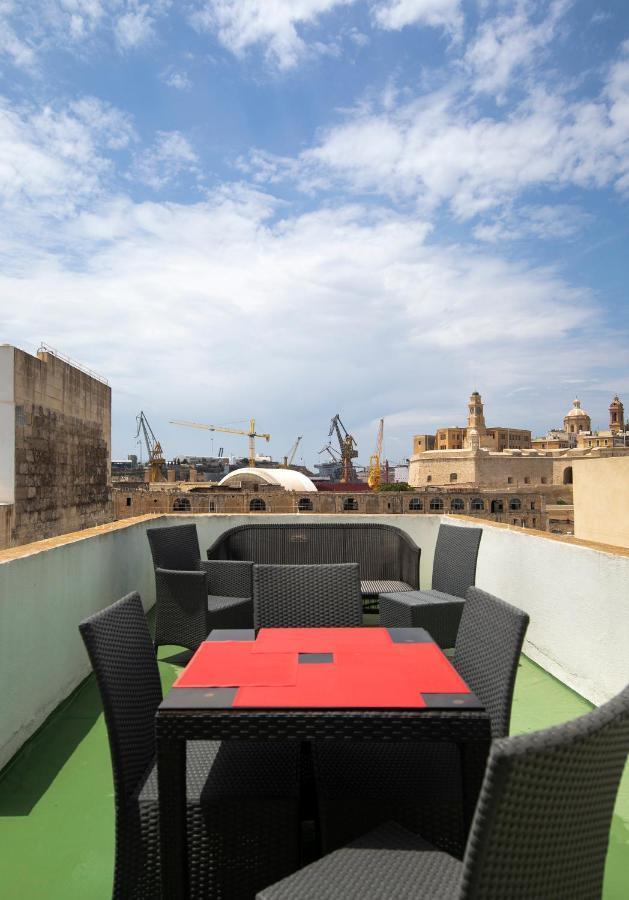Traditional & Modern Maltese Townhouse - Rooftop Terrace And Sea Views, Close To Birgu Waterfront Cospicua Esterno foto